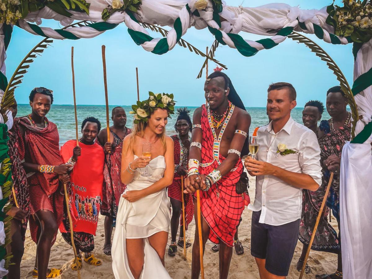 Zanzibella Hotel & Spa Kiwengwa  Ngoại thất bức ảnh A Maasai wedding