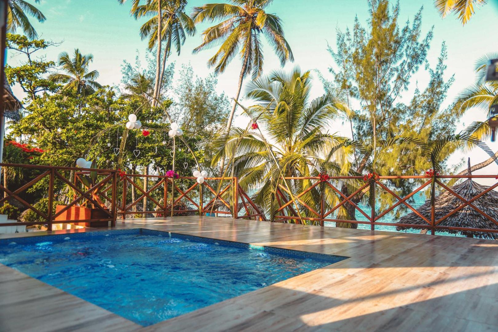 Zanzibella Hotel & Spa Kiwengwa  Ngoại thất bức ảnh The swimming pool at the hotel